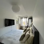 Apartman Saya Homes - Modern 70m2