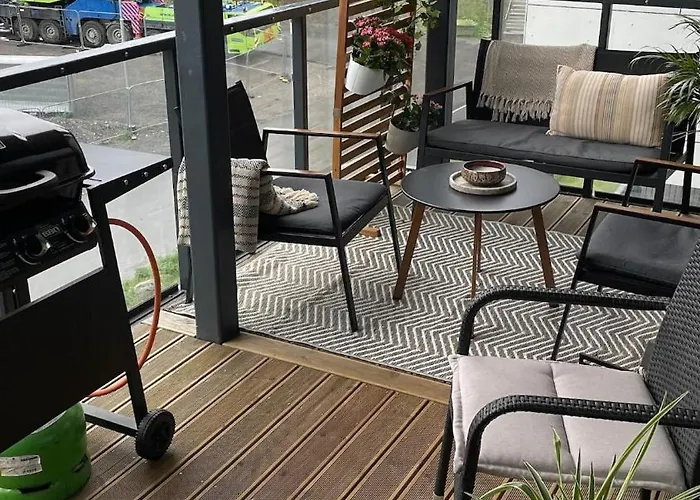 Apartment Saya Homes - Modern 70m2